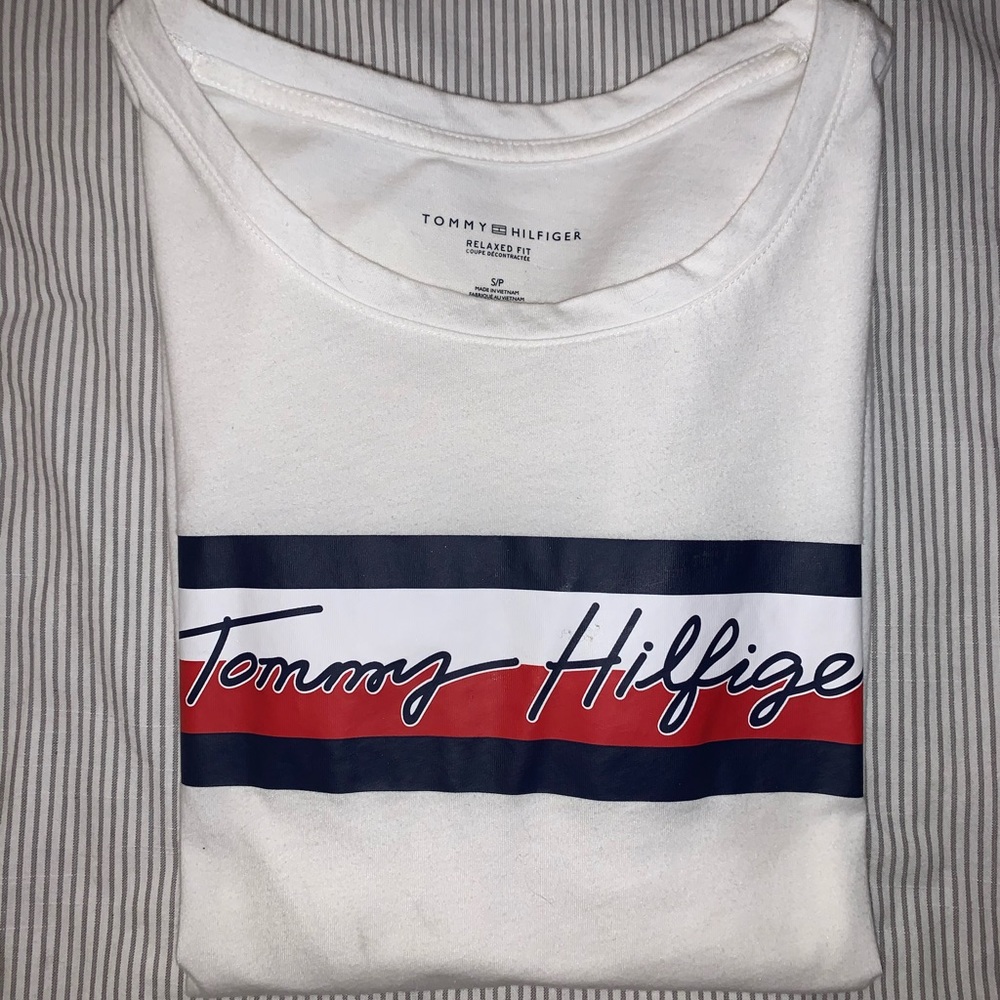 TOMMY HILFIGER LOGO CASUAL TEE